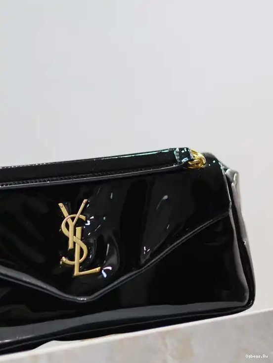 PLUNGED CALYPSO YSL IN LAMBSKIN 0624